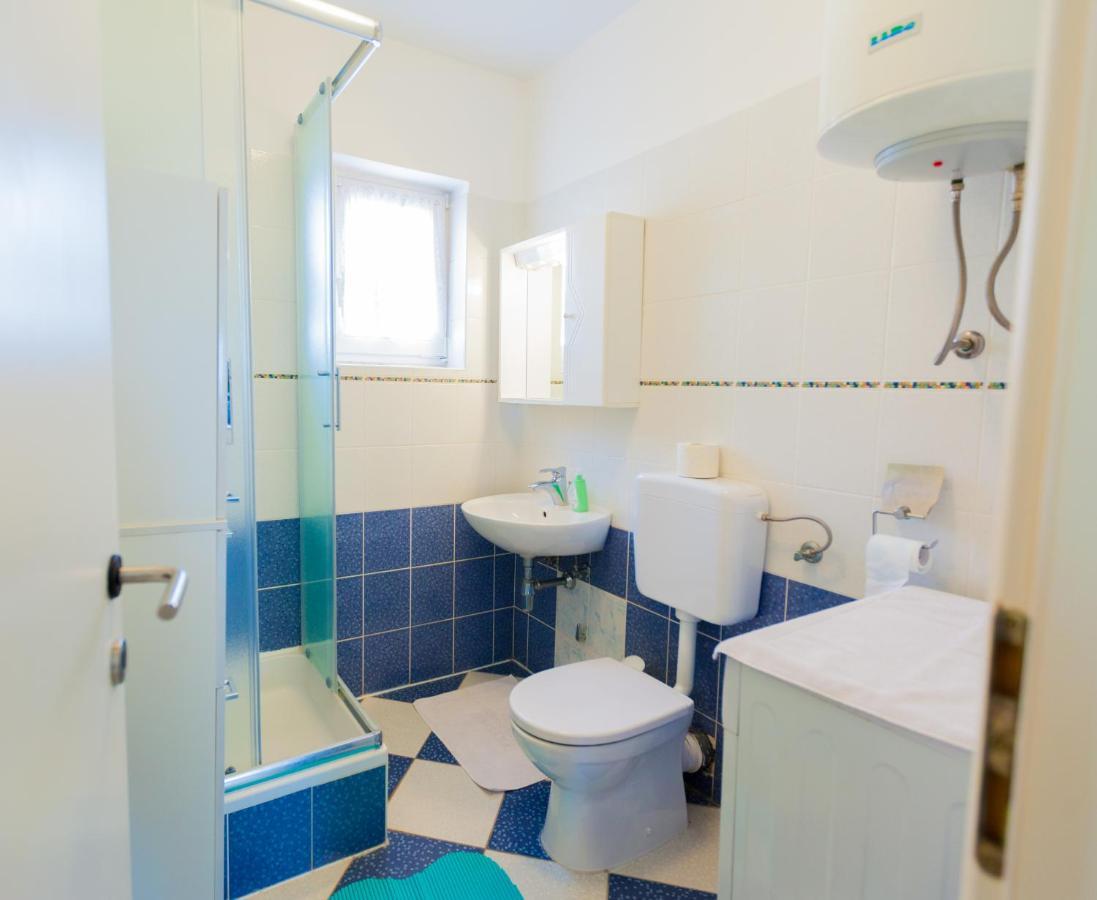 Apartman Mare Lovrečica Dış mekan fotoğraf